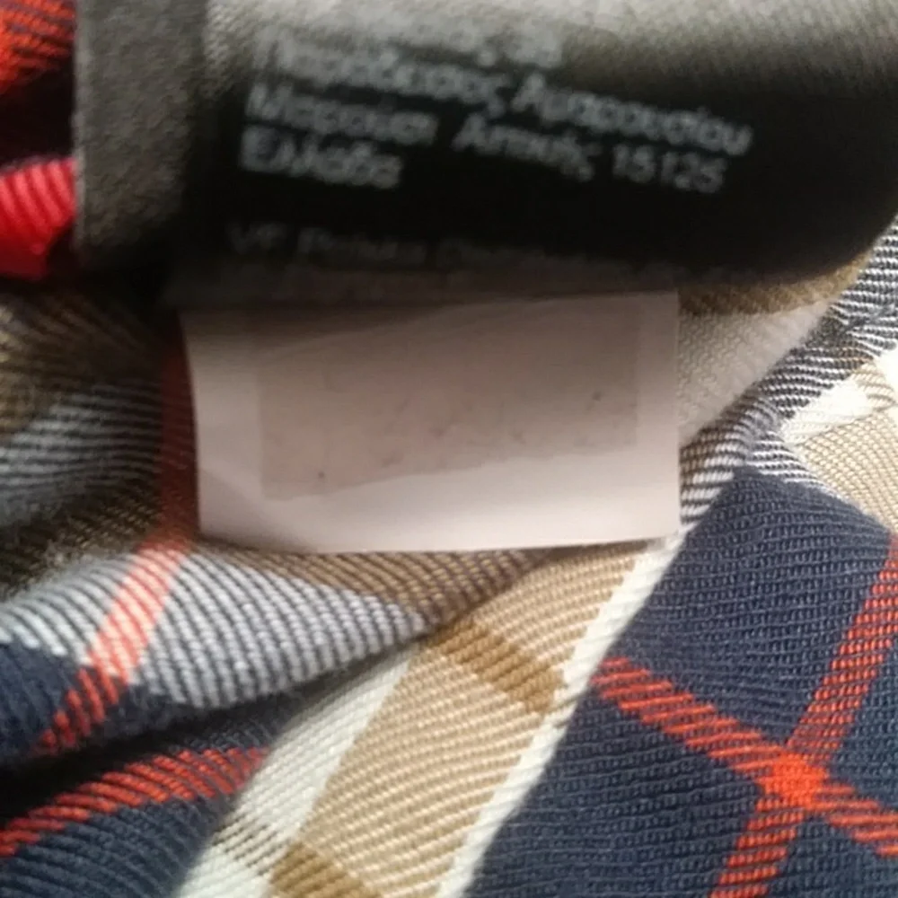 THE NORTH FACE SIZE XL SNAP FRONT SHIRT PLAID